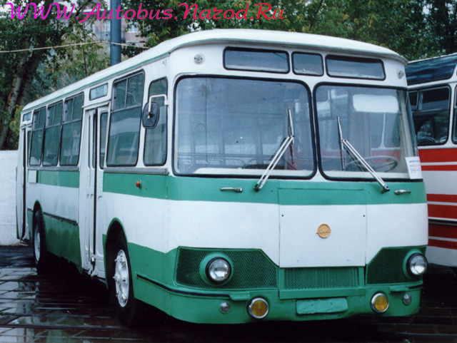 Лиаз 677 (из музея городского транспорта Москвы)