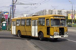ЛиАЗ 677М (03207)